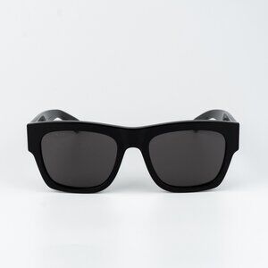 Gucci Women Sunglasses Black Grey Square GG1793S 001 NEW AUTHENTIC